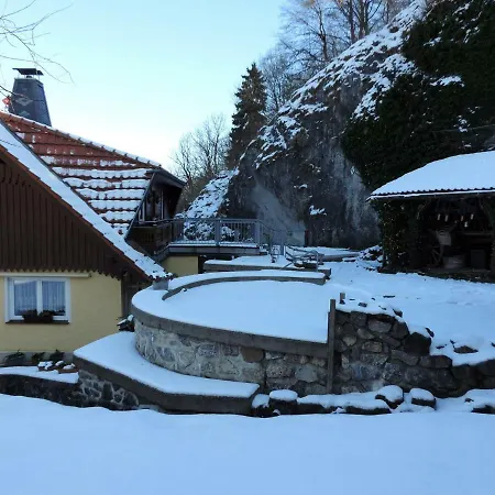 Am Burgberg Apartament Rubeland